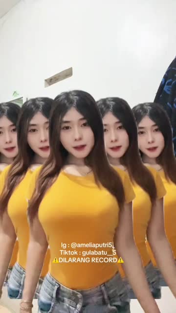 Amelia Putri TikTok Exclusive - Join Tele @lupabelum (17).mp4