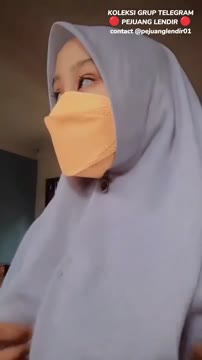 Ibu guru hijab polos belajar nakal VCS di ruangan kelas - vidxlr.top