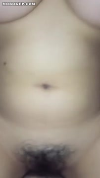 Mahasiswi Montok Jembut Lebat Suka di Pake - Join Tele @lupabelum.mp4