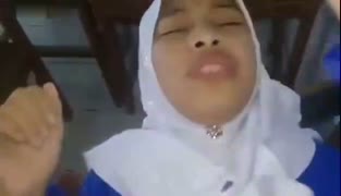 Memek Tebel Sisiwi SMP DI Kelas