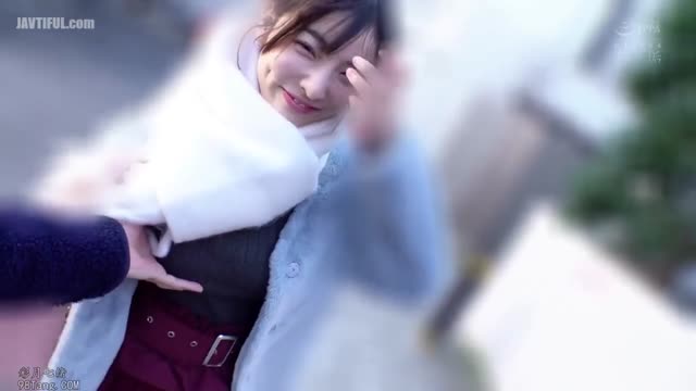 1 sub indo Memakaikan seragam sekolah pada tubuh orang dewasa. Cosplay seragam sekolah yang memalukan: jalan memalukan dan seks yang penuh gairah. Ayatsuki Nanao