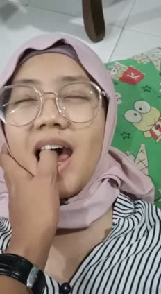 Hijab Malay - 12.mp4