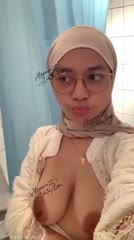 Alzeera Lonte Alim 37 - [ Telegram @GalleryKuVIP ]