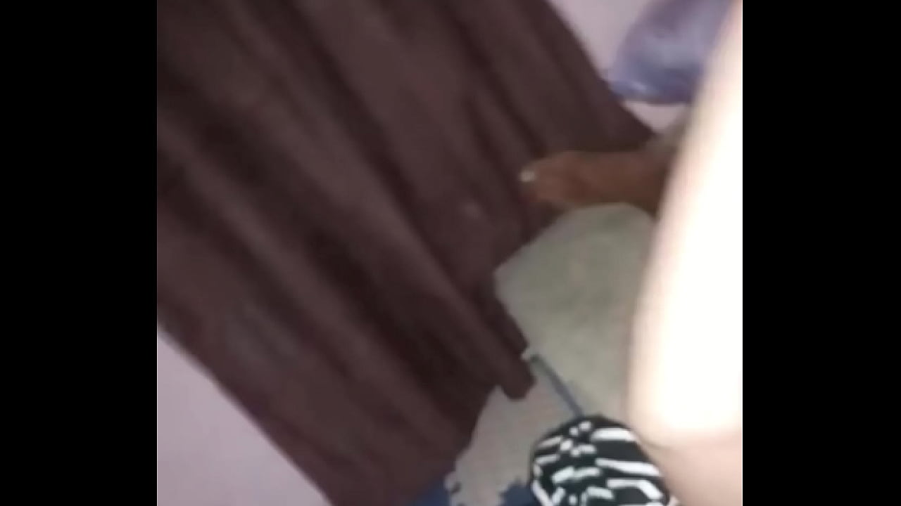Bokep indonesia hampir ketauan sama suami kalo lagi ngamar bareng temanya
