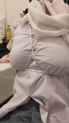 Hijabers SMA Disekap Dimainin Memewnya p.3