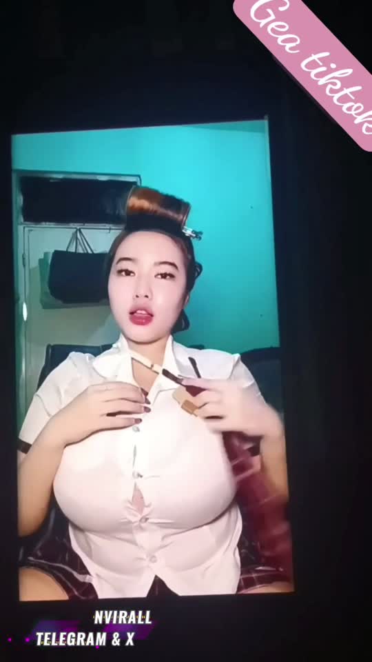 Telegram @jasverkenvirall - Ghea Seleb Tiktok Viral (1) - Bokep Indo Viral.mp4