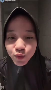 Cewe Tiktokers Mandi.mp4