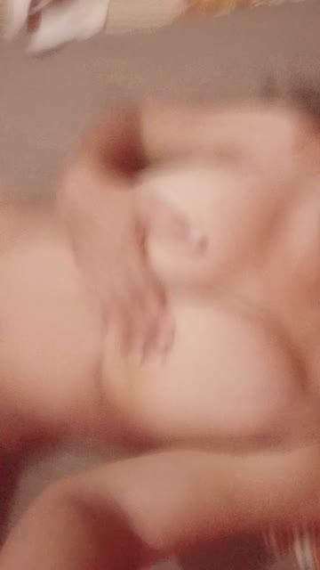Viviann Kolpri - Join Tele @lupabelum (10).mp4