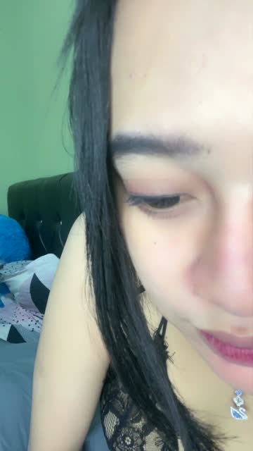 SiCantik Neng Arum Live barbar omek.mp4