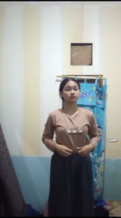 Dinda sma spill aset mau mandi - Tele @tokoasupan.mp4