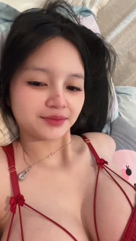 Kienzy - curhat mandjah.mp4