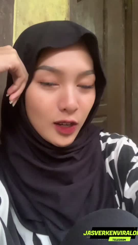 TELE @JASVERKENVIRALOFC - Miss As vcs di telegram 01 - Bokep Indo Viral.mp4