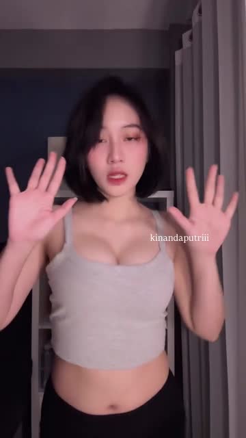 Kinanda Putri Exclusive - Join Tele @lupabelum (8).mp4