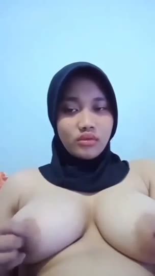 hijab tobrut pentil Tele@hematkawan10.mp4