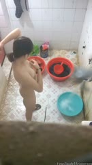 ngintip-abg-tobrut-mandi-480p(1).mp4 - vidxlr.top