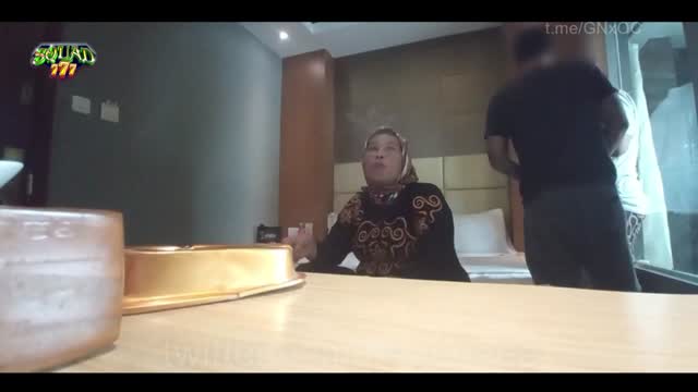 EPORNER.COM - [8Vgnfub6yjN] BO emak -emak.mp4... (720) (1).mp4
