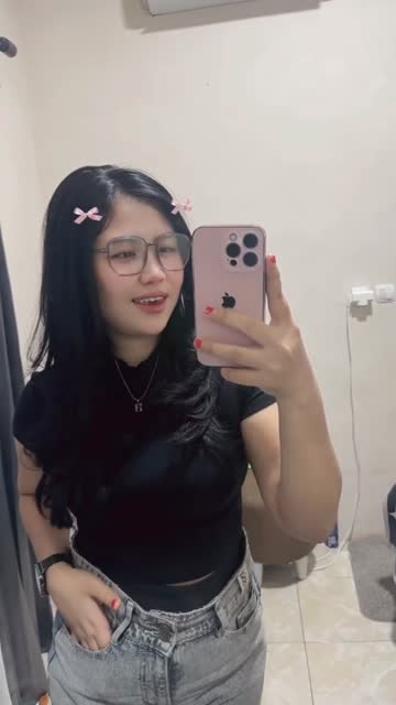 Bunda_Keisha_-_Short_Nakal_13.mp4