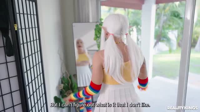 GFLeaks - Alice Bong ​- Friends Who Cosplay Together Fuck Together