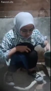 Ngintip ukti kebelet pipis a » Video lainnya cek tele @pintuajaib69