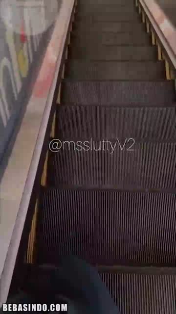 Bokep Indo Terbaru Ms Slutty Hijab Toilet Umum