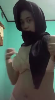 Ukhti Mukena Boba Kenyal - Tele @ASUPANVIRAL696 (1).mp4