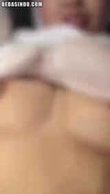 Ibu Hijab Di Ewe.mp4