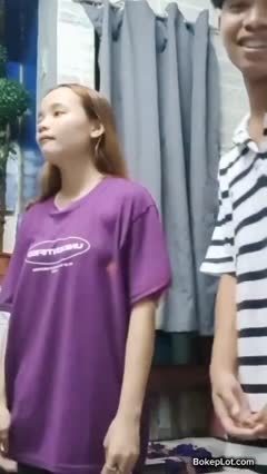 Kaka dan adik dapat donasi dari donatur.mp4