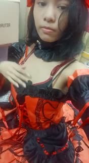 Telegram (@lembahcoli) (Sarah Cosplayer Hijab) (21).mp4