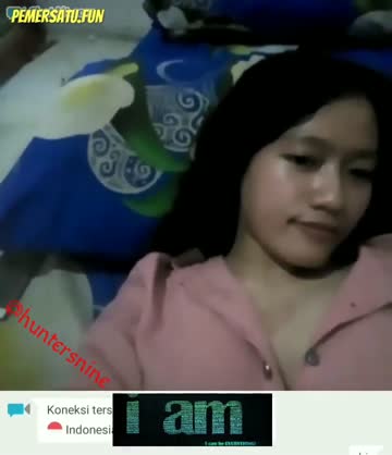 abg_cantik_lugu_pamer_susu_saat_ometv.mp4.mp4