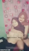 Bokep Indo Viral Adik Kakak Hijab Pamer Nenen hijab jilbab esempe remastetek tetekbesar - BOKEPSIN