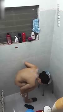 Ketahuan Ngintip Mandi - Hpnya mau diambil - DoodStream - vidxlr.top