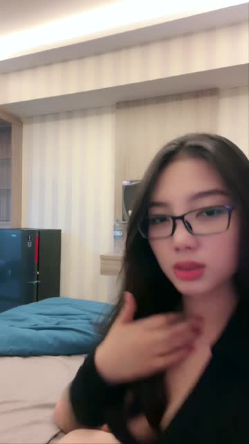 Julia Lea Video 0022.mp4