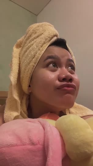 Temenin Siskaee mandi yuk.