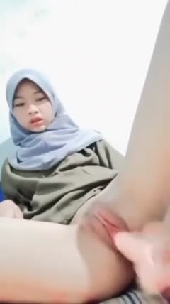 Hijab SMP omek pake dildo, Video lain cek - vidxlr.top