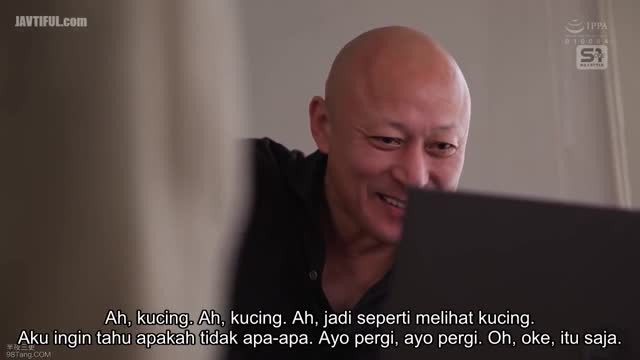 1 Pakaian renang seksi para model gravure membangkitkan hasrat seksual para staf fotografi - Rui Shido