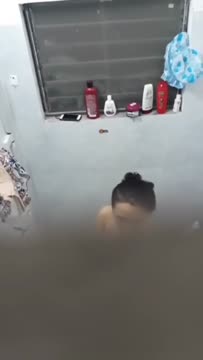 Ngintip Mandi Temen Sekolah Adek - Join Tele @lupabelum.mp4