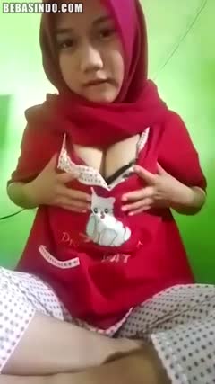 856-Bokep-Indo-Cewek-Cantik-Jilbab-Merah-Masturbasi