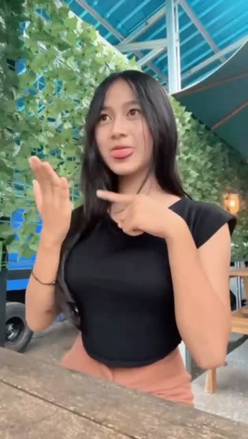 1000822328.mp4
