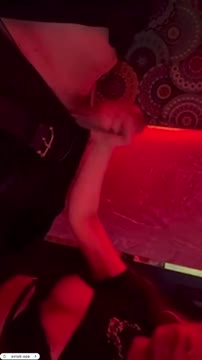 Vexirium Konten Ngewe Threesome di Tempat Karaoke.mp4