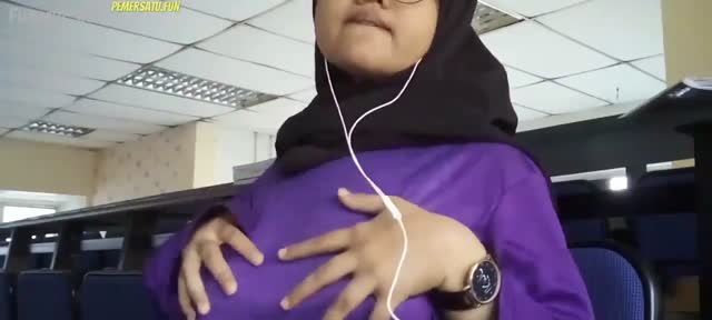 Dedek SMP Spil dikelas.mp4