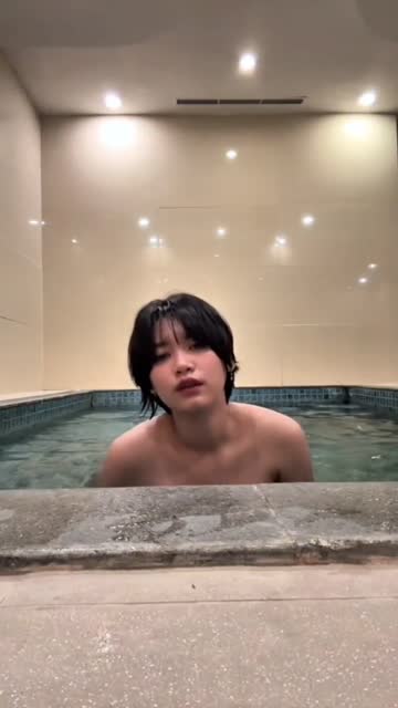 Mba.Yor IG Exclusive - Join Tele @lupabelum (1).mp4