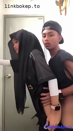 Dedek Hijab Ngga Tahan Terpaksa Ngeue Di Fitting Room - Bokep indo