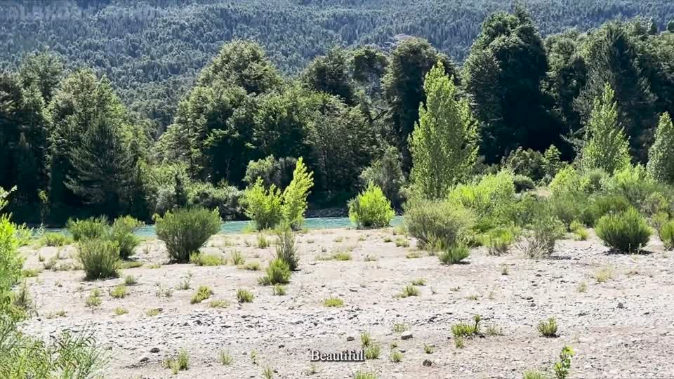 BERKEMAH DI PINGGIR DANAU SUNYI @FB TERADOOD.mp4