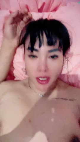 TANTE KINA BRONDONG BARU LAGI CUY SEMALEM ABIS NONGKI BUNGKUSIN BRONDONDONG DICAFE