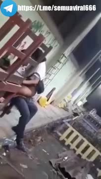 Abg SMA Ketahuan Ngewe Di belakang Sekolah.mp4