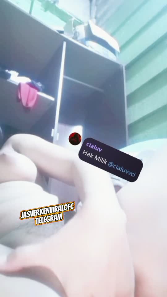 Telegram @jasverkenviralofc - Kolpri Cia Luci Cantik 04 - Bokep Indo Viral.mp4
