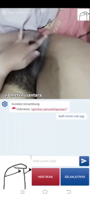 Ome TV gak nyangka pas kamera kebawah tobrut sambil colmek nih tante.mp4