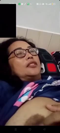 bunda kacamata vcs.mp4