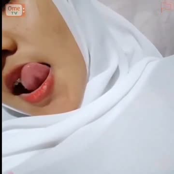 Ometv tobrut hijab putih 