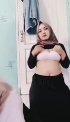 EPORNER.COM - [Pe3x7pq70uO] Emak fb pro bareng tetangga spill uting Full Https_tr.eeyJsj0p (480).mp4